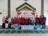Foto Bersama Kepala MAMTAQ, dewan guru, Dosen Pembimbing Lapangan (DPL), serta 4 mahasiswa peserta KKNT